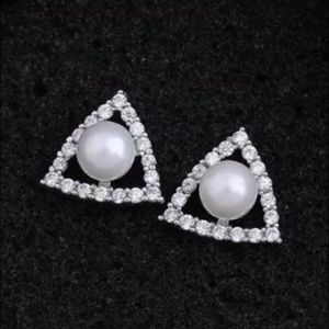 Silver Pearl Halo Triangle Stud Earrings